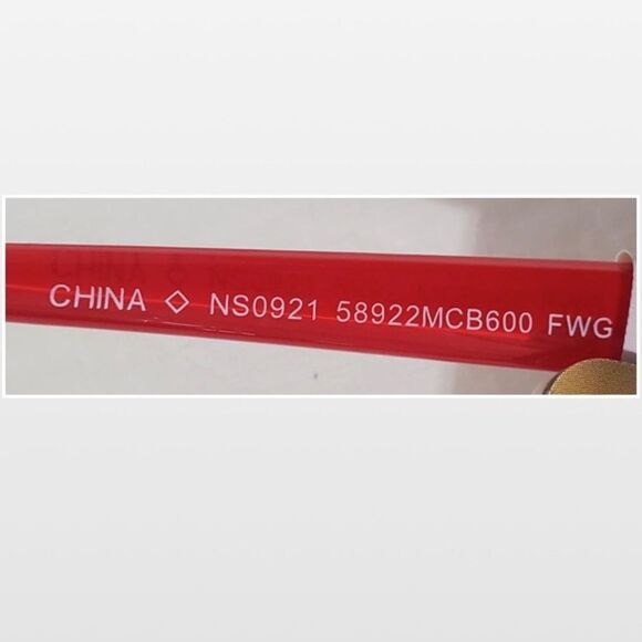 New Foster Grant Sunglasses Ladies OS Red Cat Eye NWT - Picture 9 of 16